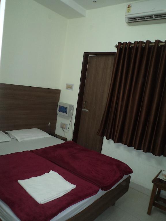 Hotel Umang Lucknow Rom bilde